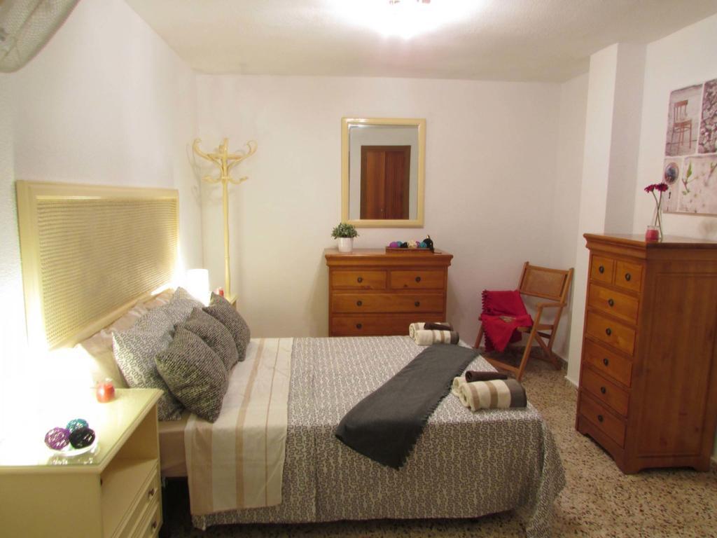 Apartamento Maestro Parada Torrevieja Quarto foto