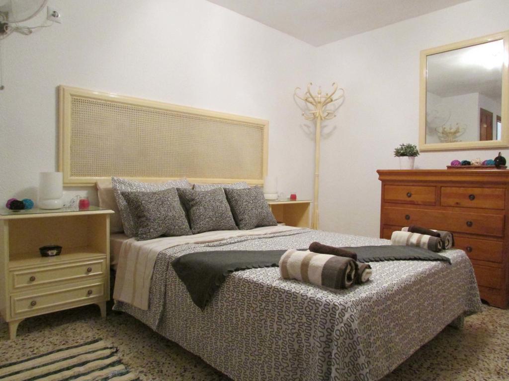 Apartamento Maestro Parada Torrevieja Quarto foto